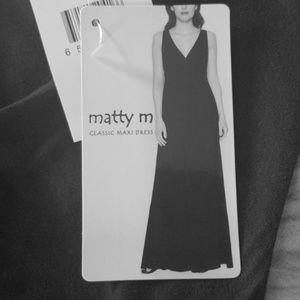 Black maxi dress never worn!